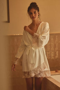 Flora Nikrooz Rosa Lace Trim Kimono